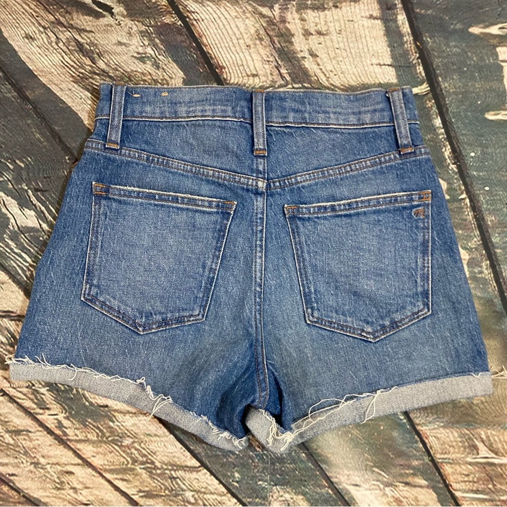 🐲💙 Madewell High-Rise Denim Shorts - Picture 11 of 11